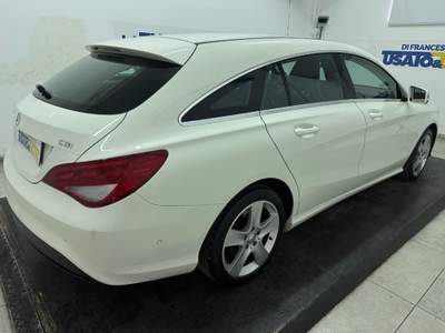 Mercedes-Benz CLA Shooting Brake 200 d (cdi) Business auto Bianco usata Pescara