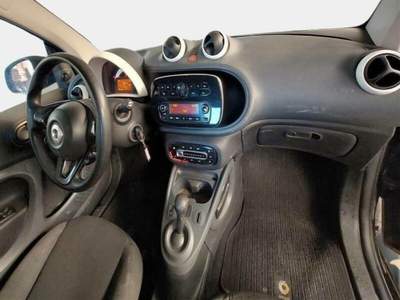 Smart ForTwo 70 1.0 twinamic Youngster Bianco usata Alcamo