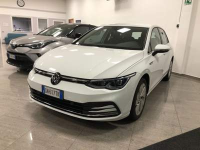 Volkswagen Golf 2.0 TDI SCR Style Bianco usata Bareggio