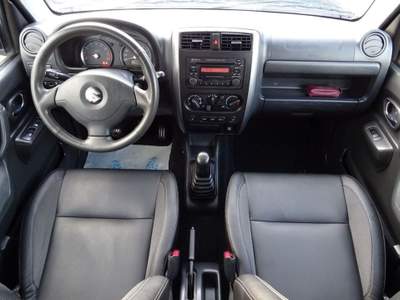 Suzuki Jimny 1.3i 16V cat 4WD Comfort Nero usata Castelnuovo Rangone