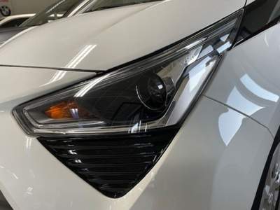 Toyota Aygo Connect 1.0 VVT-i 72CV 5 porte x-business AUTO Bianco usata Civitavecchia