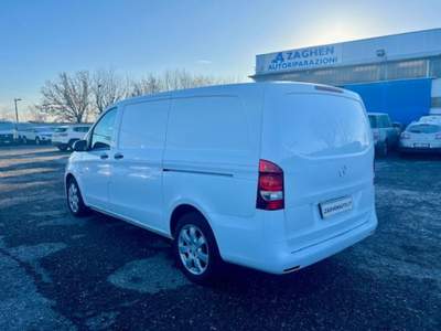 Mercedes-Benz Vito 2.2 116 CDI PC Furgone AUTOMATICO+NO IVA Bianco usata Roburent