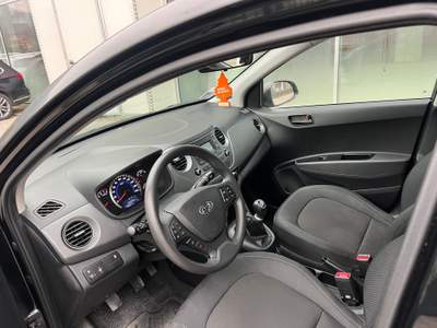 Hyundai i10 neopatentati Nero usata PARATICO