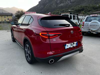 Alfa Romeo Stelvio Sport-tech Rosso usata Ardesio