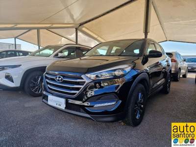 Hyundai Tucson 1.7 CRDi DCT Comfort Nero usata Salerno