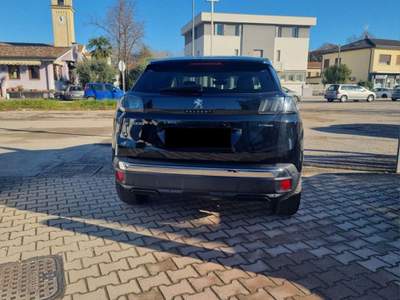 Peugeot 3008 Hybrid 225 e-EAT8 Allure Pack Nero usata Rubano