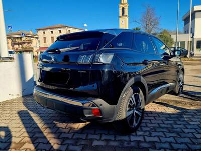 Peugeot 3008 Hybrid 225 e-EAT8 Allure Pack Nero usata Rubano