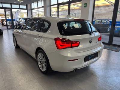 BMW Serie 1 118d 118d Urban 5p Bianco usata Carlentini