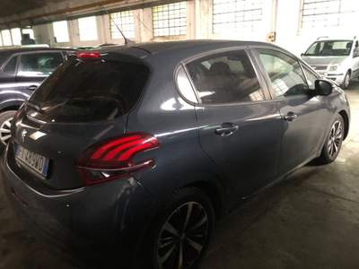 Peugeot 208 1° serie BlueHDi 100 S&S 5 porte Active Grigio usata San Lazzaro di Savena