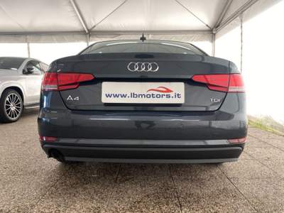 Audi A4 2.0 TDI 150 CV S tronic Business Sport Grigio usata Monza
