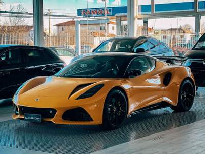 Lotus Emira V6 400 HP AUTO TOUR CHASSIS Giallo usata Magenta