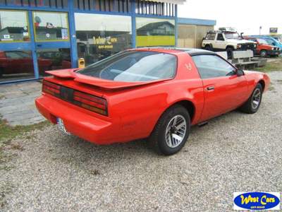 Pontiac Firebird  Rosso usata Vigevano