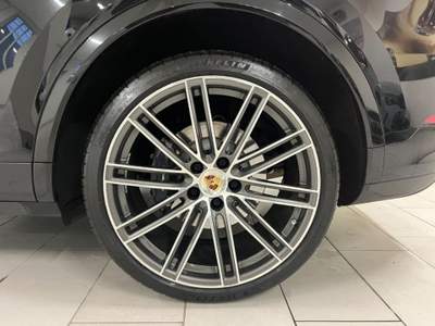Porsche Cayenne Coupé 3.0 V6 E-Hybrid 462cv /22"/Gancio/Tot.Black! Nero usata Rovereto