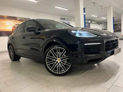 Porsche Cayenne Coupé 3.0 V6 E-Hybrid 462cv /22"/Gancio/Tot.Black! Nero usata Rovereto