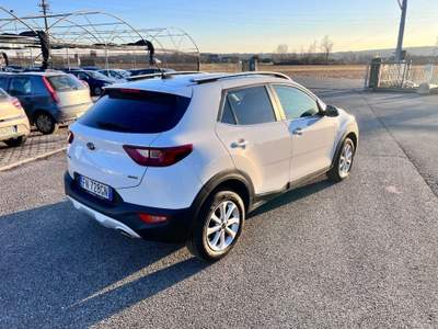 Kia Stonic 1.6 CRDi 110 CV Style Bianco usata Pieve di Soligo