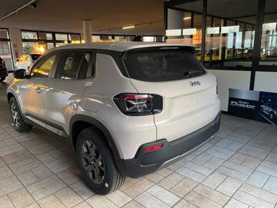 Jeep Avenger 1.2 Turbo Longitude Grigio usata Briga Novarese