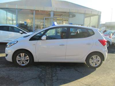 Hyundai ix20 1.4 90 CV Light Bianco usata Roma