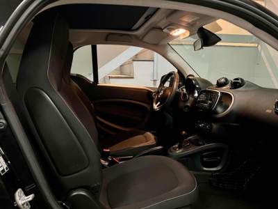 Smart ForTwo 90 0.9 Turbo Twinamic  Passion Bianco usata Milano