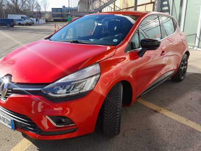 Renault Clio adatta a neo patentati Rosso usata Soliera