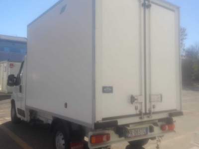 Peugeot Boxer isotermico con allestimento Lamberet Bianco usata Soliera