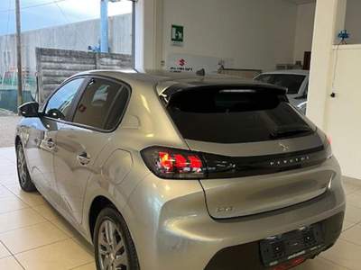 Peugeot 208 PureTech 100 Stop&Start 5 porte Active Pack Argento usata Cormons