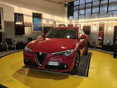 Alfa Romeo Stelvio Alfa romeo stelvio 2.2 190 cv Rosso usata Pontirolo Nuovo