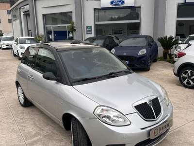 Lancia Ypsilon  Grigio usata Baronissi