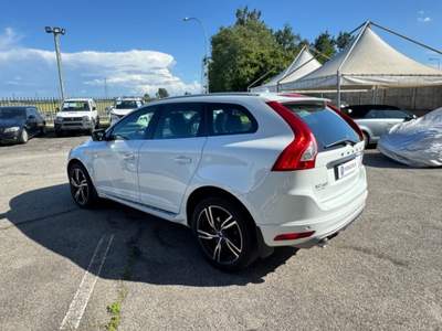 Volvo XC60 D4 AWD Geartronic R-design - PROMO ANNO NUOVO Bianco usata ALBAIRATE
