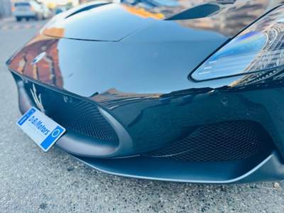 Maserati MC20 UFFICIALE FRENI CARBO LIFT IVA ESPOSTA!! Nero usata Torino