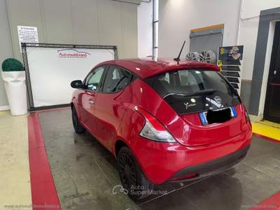 Lancia Ypsilon Ypsilon 1.0 HYBRID SILVER usata Venezia
