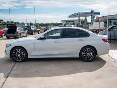 BMW Serie 3 320d 320d mhev 48V xdrive auto Bianco usata Ispica