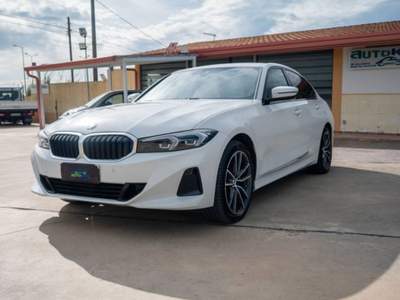 BMW Serie 3 320d 320d mhev 48V xdrive auto Bianco usata Ispica