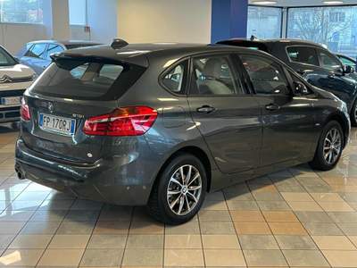 BMW Serie 2 Active Tourer 218i i Active Tourer Luxury Grigio usata Stradella