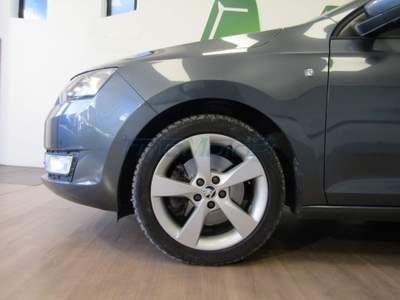 Skoda Rapid Spaceback 1.6 TDI CR 90 CV Ambition Grigio usata Fino Mornasco