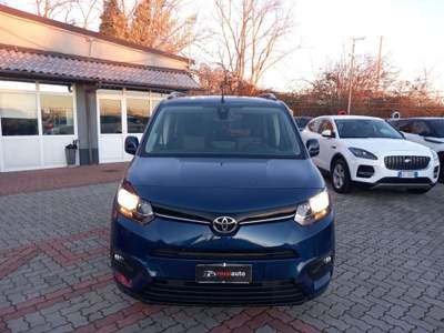 Toyota Proace Verso 1.5 d IVA ESPOSTA ADATTO NEOPATENTATI Blu/Azzurro usata Abbiategrasso