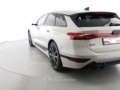 Audi S6 Audi s6 avant  e-tron  370,00 kw Beige usata Milano