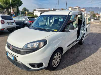 Fiat Doblò Doblò 1.6 MJT 120CV S&S Maxi 7 posti NEOPATENTATI Bianco usata Bassano del Grappa