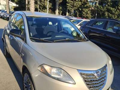 Lancia Ypsilon 1.2 69 CV 5 porte GPL Ecochic Platinum Grigio usata Modica