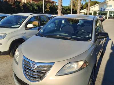 Lancia Ypsilon 1.2 69 CV 5 porte GPL Ecochic Platinum Grigio usata Modica