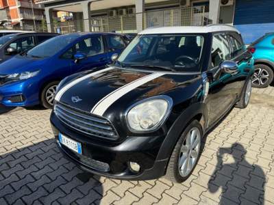 MINI Cooper Mini Cooper D Countryman leggere note Nero usata Roma