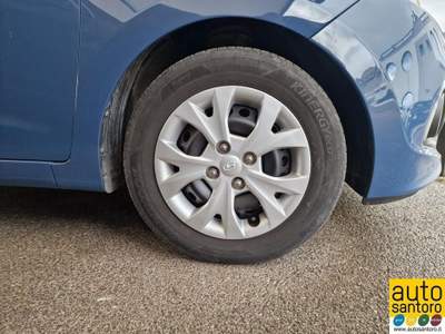 Hyundai i10 1.0 MPI Login Blu/Azzurro usata Salerno