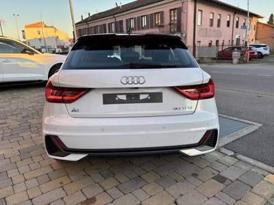 Audi A1 SPB 30 TFSI S line edition Full LED-PHONE APPS Bianco usata Alba