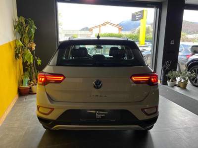 Volkswagen T-Roc 1.5 TSI Auto Life Ita UniPro Beige usata Castel San Giorgio