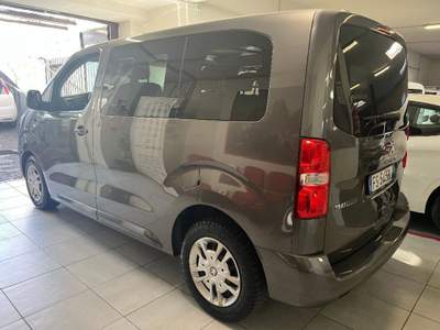 Peugeot Traveller BlueHDi 120 S&S Compact Business autocarro 5 p Grigio usata Collegno