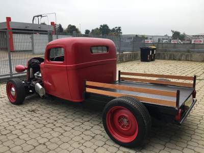 Dodge Van Dodge LC 1/2 T PICKUP TRUCK 1936 5.7 V8 HOT ROD TARGATO Rosso usata Volpiano
