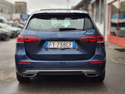 Mercedes-Benz Classe B Automatic 4Matic Premium Blu/Azzurro usata Magenta