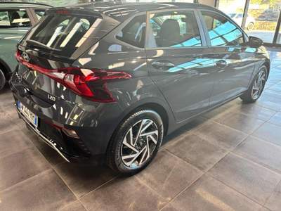 Hyundai i20 1.0 T-GDI MT Connectline Grigio usata Pesaro