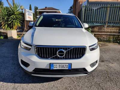 Volvo XC40 T4 Recharge Plug-in Hybrid Inscription Expression Bianco usata Roma