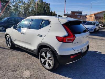 Volvo XC40 T4 Recharge Plug-in Hybrid Inscription Expression Bianco usata Roma