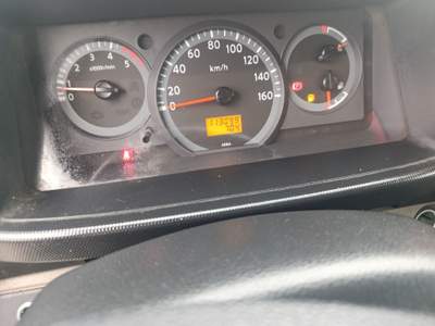 Nissan Cabstar Cabstar 35.13 2.5 TDI 130CV CASSONE FISSO CON GRU revisione gru 03/2026 usata PIGNATARO INTERAMNA